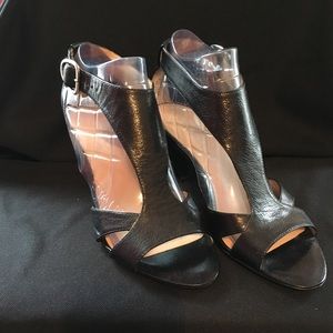 🟣FINAL MARKDOWN🟣 Nine West Size 7.5M Heel